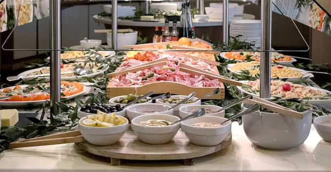 Blog images - 2025 - Discover the delights of Paris food Food amp Drink Food in Paris