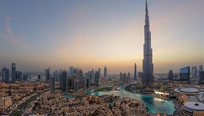 Blog images - 2025 - Dubai food a culinary journey awaits Food amp Drink Rooftop Bars in Dubai