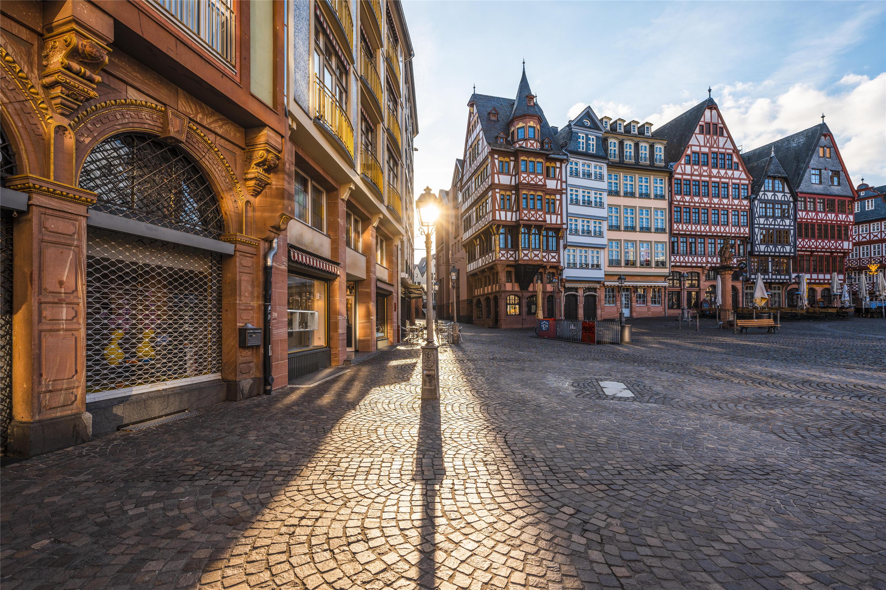 Frankfurt vibes at Römerberg
