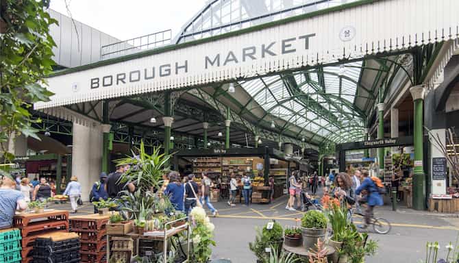 Blog images - 2025 - Things to Do in London A Perfect Itinerary for Your Visit Destination Borough Market entrance