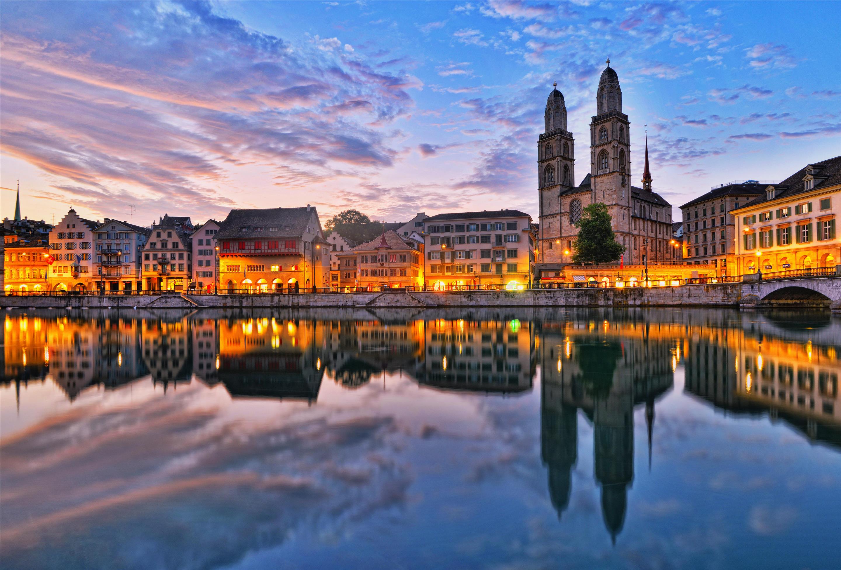 Grossmünster at night, Zurich