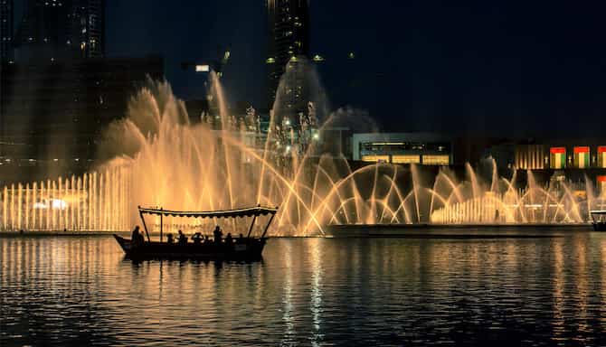 Blog images - 2025 - Things to do in Dubai discover the unexpected Destination Dubai Mall Dubai UAE