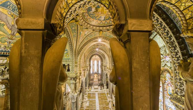 Blog images - 2025 - Things to Do in Lyon a Journey of Discovery destination Basilique Basilica de Notre Dame de Fourvi