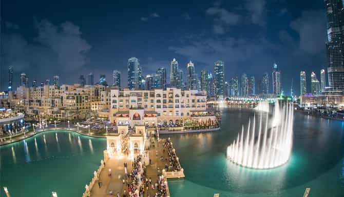 Blog images - 2025 - Things to do in Dubai discover the unexpected Destination Dubai Fountain show Burj Khalifa UAE