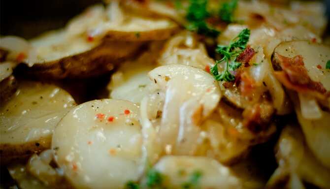 Blog images - 2025 - Frankfurt Food A Culinary Journey Through German Delights Food amp Drink German Potato Salad