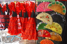 Blog images - 2025 - VOL.003 - Shopping in Seville A Retail Adventure