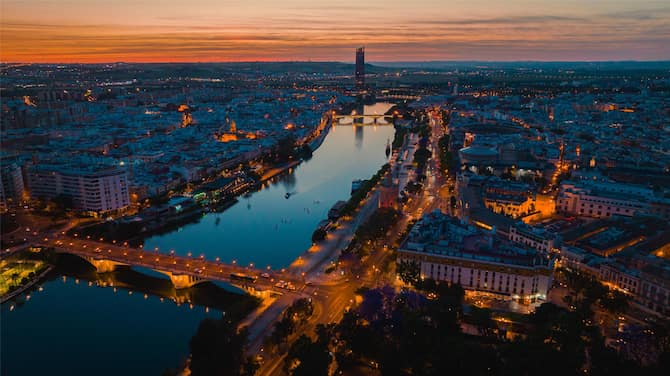 Blog images - 2025 - VOL.003 - Nightlife in Seville