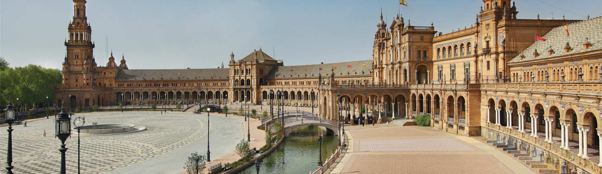 Blog images - 2025 - VOL.003 - Discover the Secrets of Seville Historical Sites