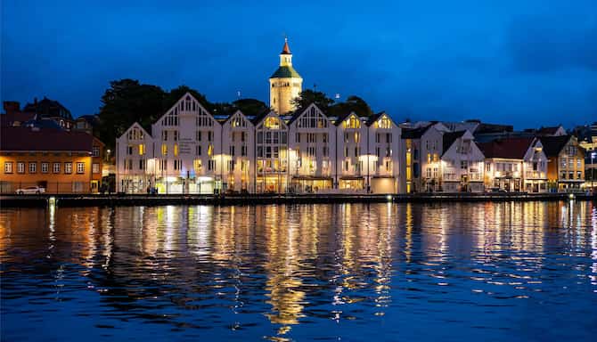 Blog images - 2025 - VOL.003 - Discover Nightlife in Stavanger
