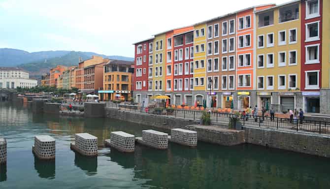 Blog images - 2025 - Lavasa lake pune Maharashtra India Asia