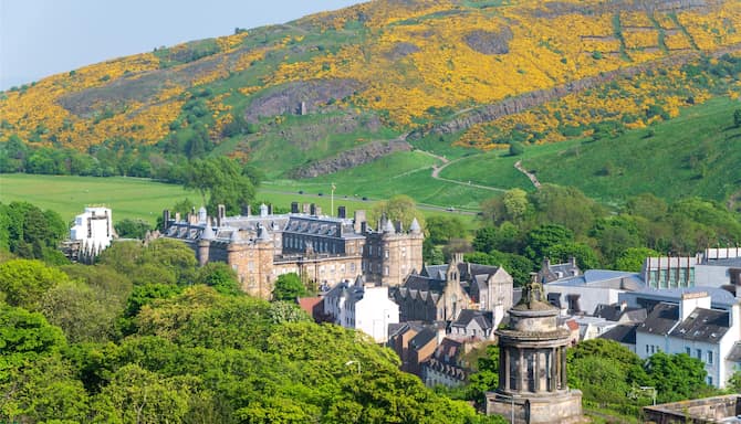 Blog images - 2025 - Holyrood palace and Holyrood hill in Edinburgh Scotland