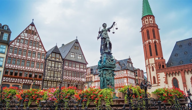 Blog images - 2025 - R merplatz Frankfurt Germany