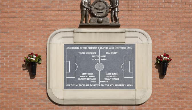 Blog images - 2025 - Plaque commemorating the Munich air disaster on wall of the Manchester United football stadium Old T