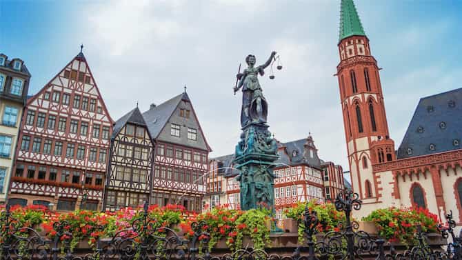 Blog images - 2025 - R merplatz Frankfurt Germany