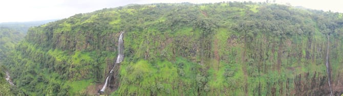 Blog images - 2025 - View of Waterfall Tosegarh Satara Maharashtra India