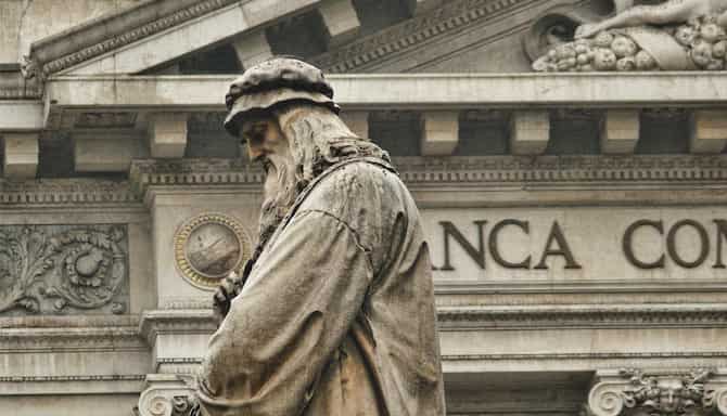 Blog images - 2025 - Sculpture of Leonardo Da Vinci Milan