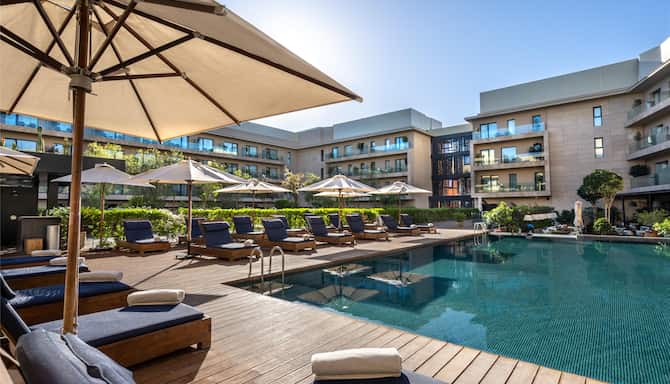 Blog images - 2025 - VOL.003 - Going the Extra Mile Experiences