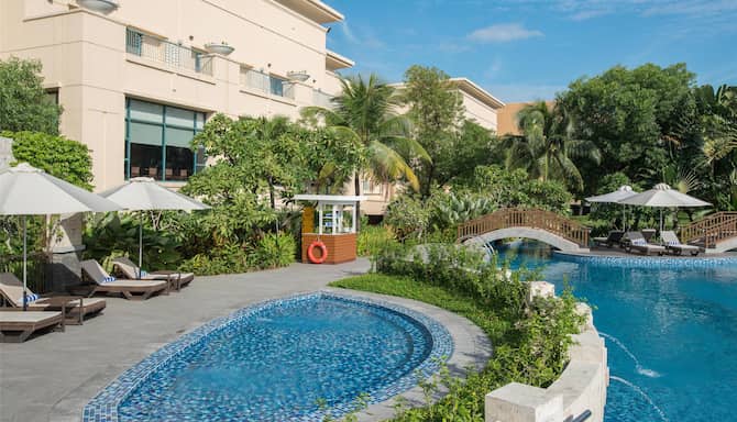 Blog images - 2025 - VOL.003 - Going the Extra Mile Experiences