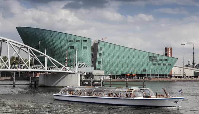 Blog images - 2025 VOL 2 - Amsterdam museums art culture NEMO Museum in Amsterdam