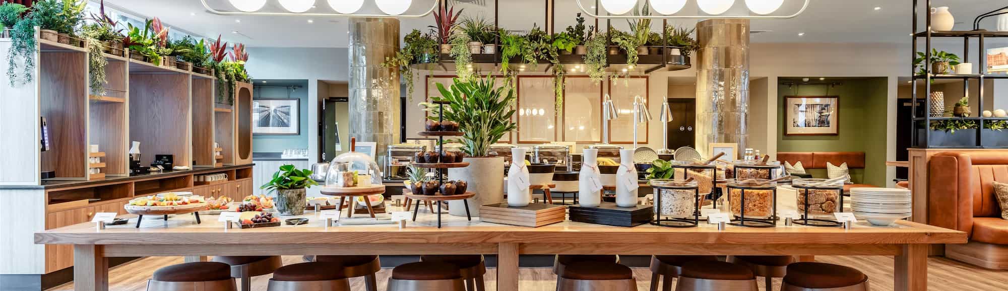 Blog images - 2025 - VOL.009 - Innovation on your plate LifeAtRadisson Banner