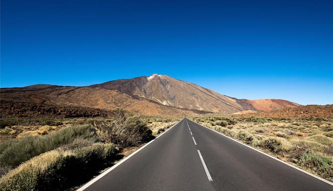 Blog images - 2025 - VOL.009 - Enjoy a Tenerife holiday and uncover Destination DE TEIDE CARRETERA HORIZONTAL