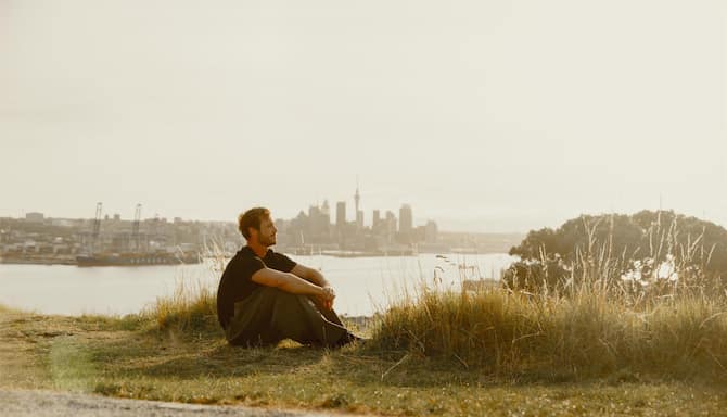 Blog images - 2025 - VOL.009 - red header