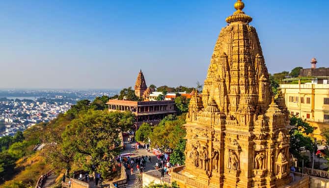 Blog images - 2025 - VOL.009 - Attractions near Babri Mosque