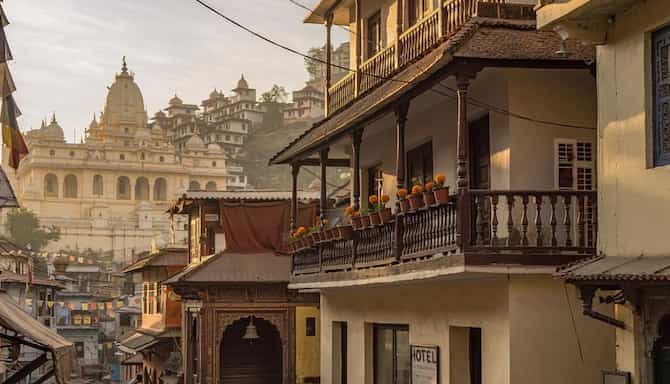 Blog images - 2025 - VOL.009 - Exploring hotels near Hanuman Ghari