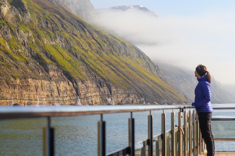 Blog images - 2025 - VOL.009 - Svalbard in Summer Destinations MS BARD CAPTAIN S FAVOURITES HURTIGRUTEN SVALBARD PHOTO EVELINE LUN
