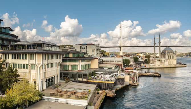 Blog images - 2025 - VOL.010 - Location Scouting Dispatch Meetings Exterior west