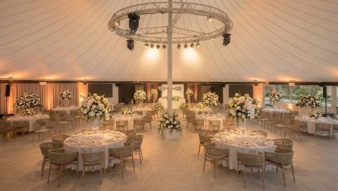 Blog images - 2025 - VOL.010 - Dream big Design Smarter Meetings dreamMachineRadisson wedding