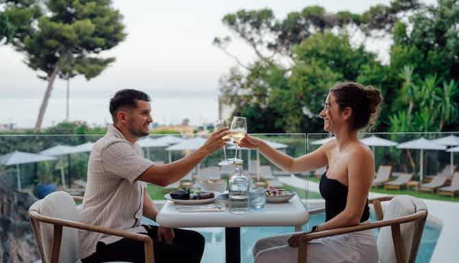 Blog images - 2025 - VOL.010 - Guide to Relaxation in Cannes Destination