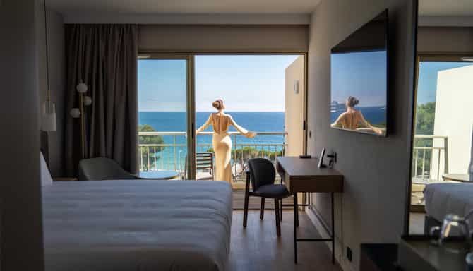 Blog images - 2025 - VOL.010 - Guide to Relaxation in Cannes Destination