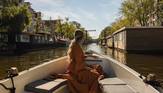 Blog images - 2025 - VOL.010 - Amsterdam my Forever Destination RadissonAmsterdam Travelmonster nl