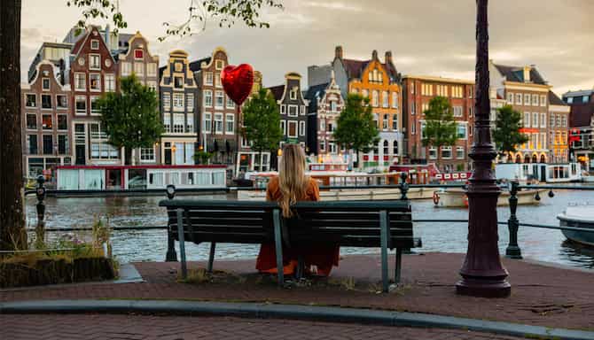 Blog images - 2025 - VOL.010 - Amsterdam my Forever Destination RadissonAmsterdam Travelmonster nl