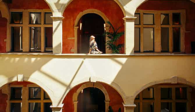 Blog images - 2025 - VOL.010 - Activation Content BC Local Heritage Radisson Collection SoMe CRM Web Module Image x EN MED Leisure