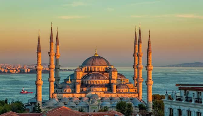 Blog images - 2025 - VOL.010 - Location Scouting Dispatch Meetings Istanbul