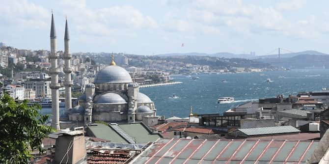 Blog images - 2025 - VOL.010 - Location Scouting Dispatch Meetings Istanbul