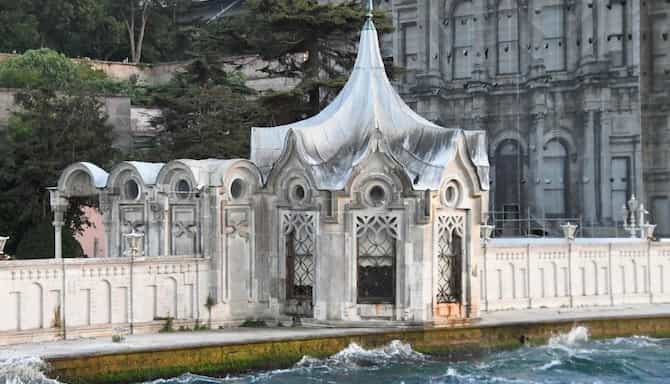 Blog images - 2025 - VOL.010 - Location Scouting Dispatch Meetings Istanbul