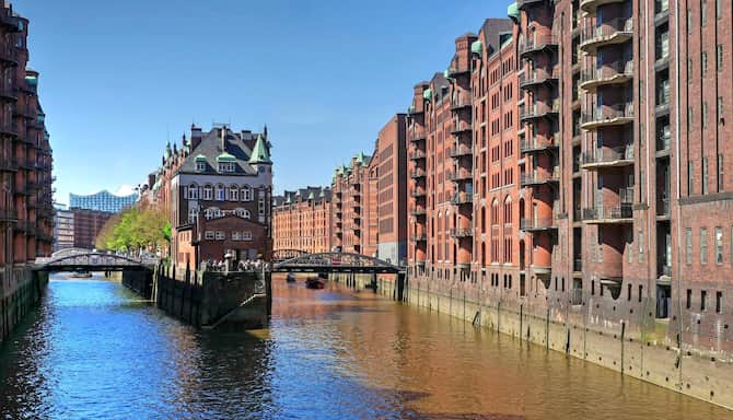 Blog images - 2025 - What to Visit in Hamburg Destination Hamburg Speicherstadt and Elbe Philharmony Hall