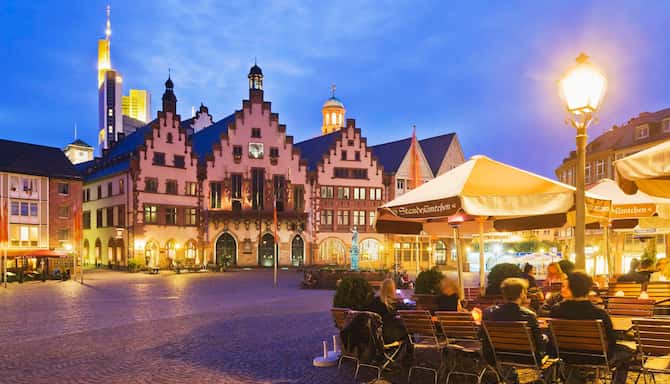 Blog images - 2025 - Frankfurt Area Attractions Discover the Charm of the City Culture Romerberg square Frankfurt