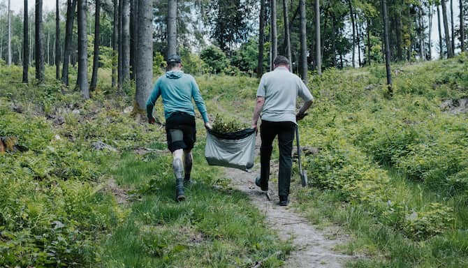 Blog images - 2025 - RHG Earth Overshoot Day LifeAtRadissonBanner