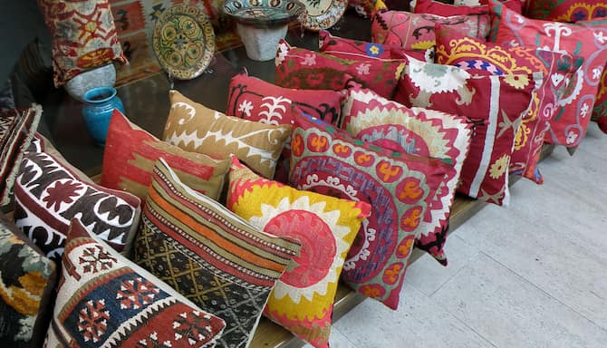 Blog images - 2025 - Arasta Bazaar Istanbul Turkey Things to Do in Istanbul