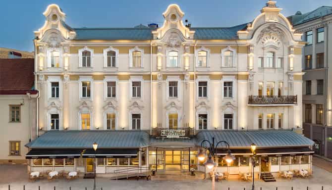 Blog images - 2025 - Radisson Hotel Group Celebrating a Astorija exterior