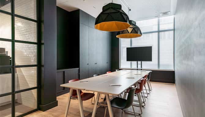 Blog images - 2025 - Redefining Hospitality LifeatRadisson Radisson RED b