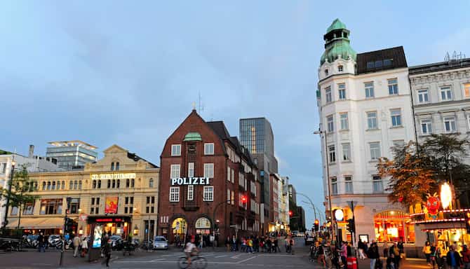 Blog images - 2025 - What to Visit in Hamburg Destination Germany Hamburg St Pauli Spielbudenplatz theater and Davidwach