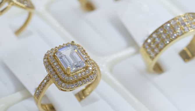 Blog images - 2025 - Shopping diamonds Dubai
