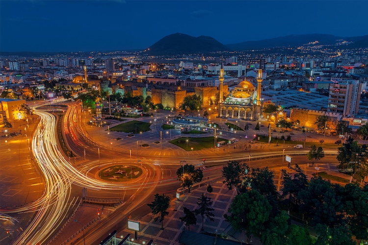Blog images - 2026 - VOL.001 - Kayseri s Nightlife Cover image