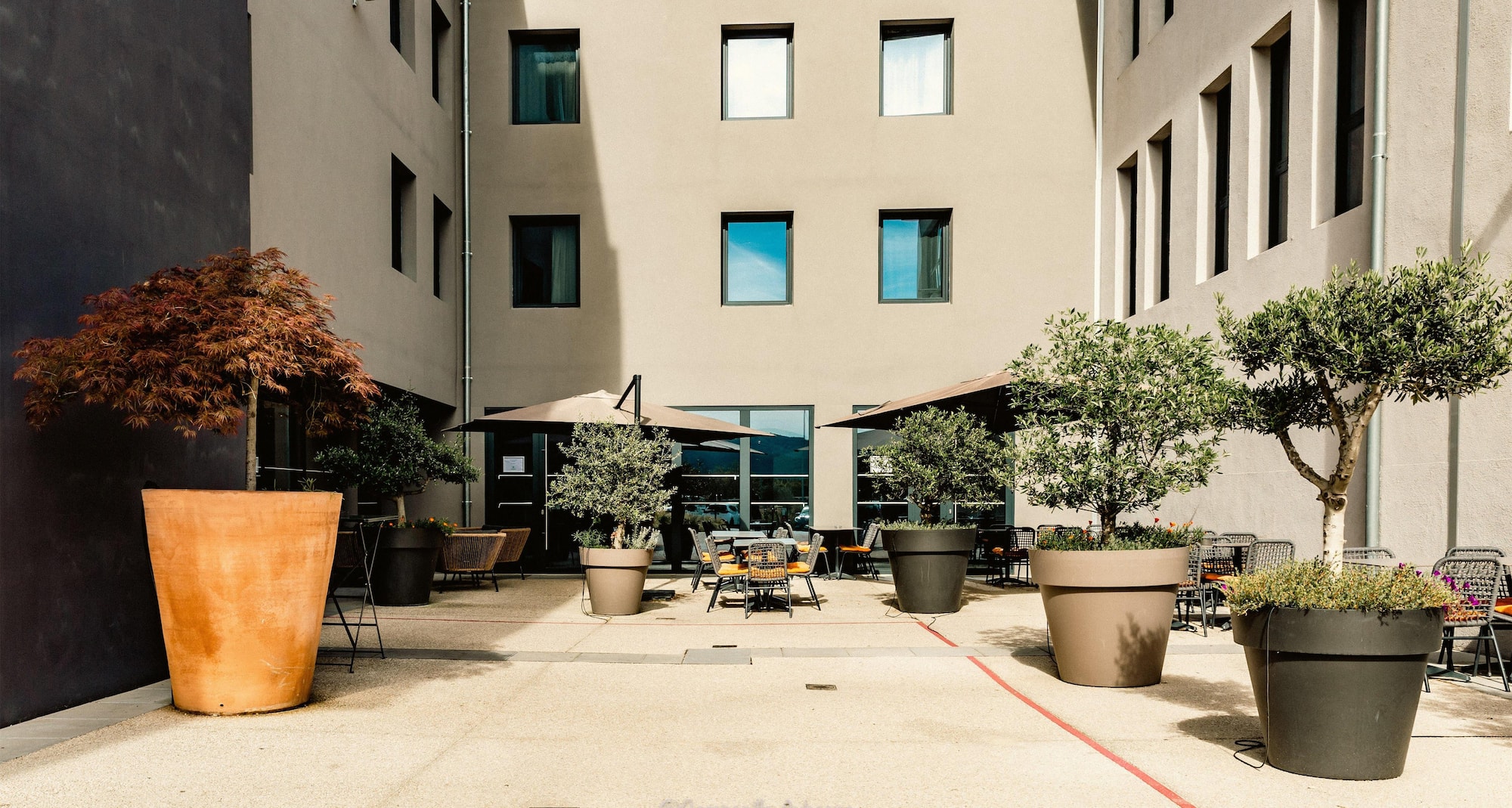 CAMPANILE MARSEILLE EST - Aubagne - Campanile Aubagne Laurine Bailly