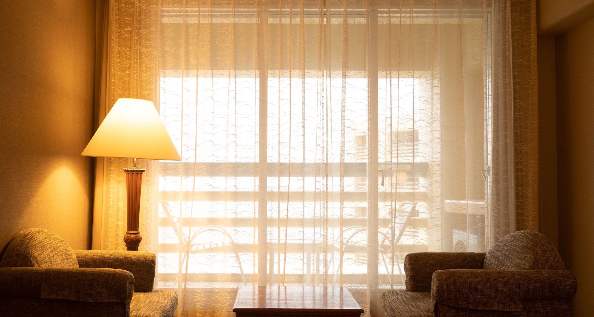 Classic Grande Imphal, a member of Radisson Individuals - Guest room seating area